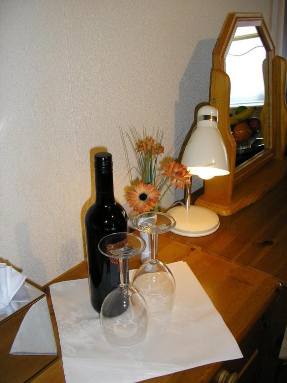 The Robertson Arms Hotel Carnwath ห้อง รูปภาพ